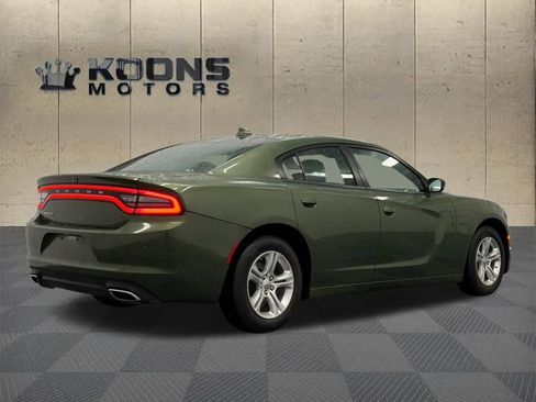 Used 2023 Dodge Charger SXT w/ Cold Weather Package RWD image 5