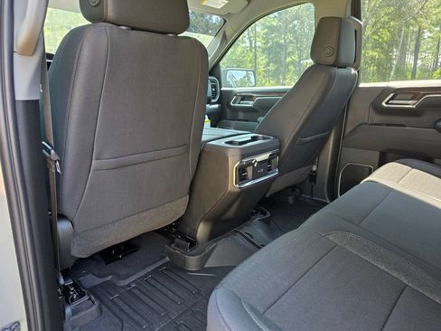 New 2026 GMC Sierra 1500 Elevation AWD/4WD image 17