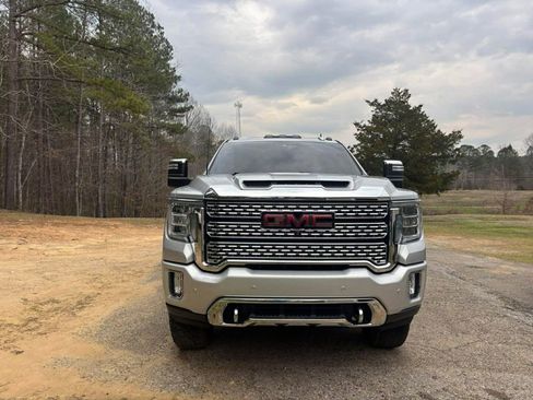 Used 2021 GMC Sierra 2500 Denali w/ Denali Ultimate Package image 2
