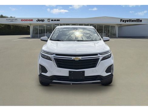 Used 2024 Chevrolet Equinox LT image 8