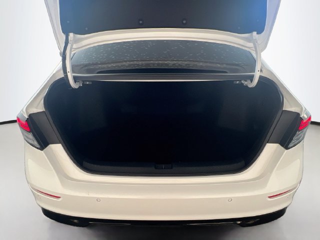 Used 2023 Honda Accord EX-L image 29