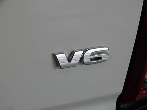 Used 2023 Toyota Tacoma SR image 42