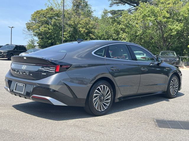 Certified 2025 Hyundai Sonata SEL FWD image 13