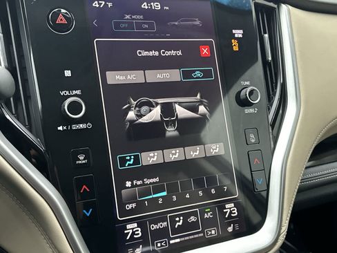 Used 2021 Subaru Outback Limited image 22