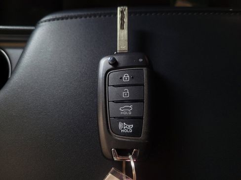 Used 2022 Hyundai Sonata SE FWD image 32