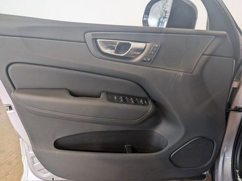 Used 2026 Volvo XC60 B5 Core w/ Climate Package image 11