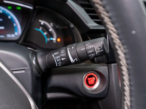 Used 2020 Honda Civic EX-L image 25