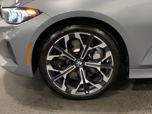 Used 2025 BMW 330i Sedan w/ Convenience Package image 10