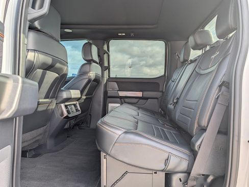 Certified 2024 Ford F250 Platinum AWD/4WD image 12