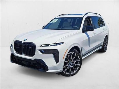 New 2026 BMW X7 M60i w/ Executive Package