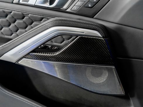 Used 2024 BMW X6 M Competition image 46