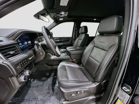 Certified 2023 GMC Yukon XL Denali AWD/4WD image 22