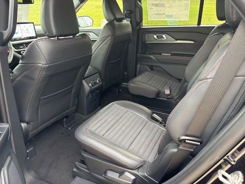 New 2026 Ford Explorer ST-Line AWD/4WD image 14