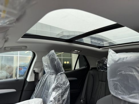 New 2026 Buick Envision Avenir AWD/4WD image 10