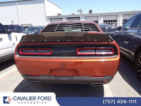Used 2020 Dodge Challenger SXT w/ Blacktop Package RWD image 5