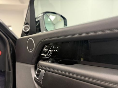 Used 2019 Land Rover Range Rover image 65