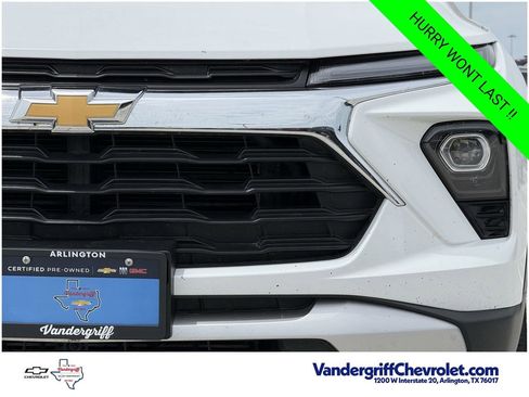 Certified 2025 Chevrolet TrailBlazer LT AWD/4WD image 8