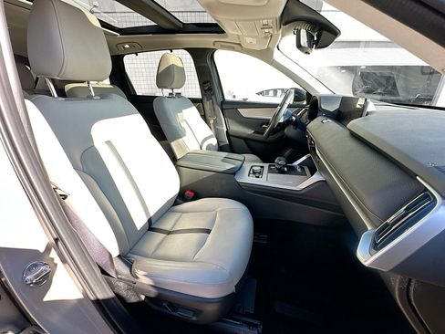 Used 2025 MAZDA CX-90 3.3 Turbo w/ Premium Sport Pkg image 34