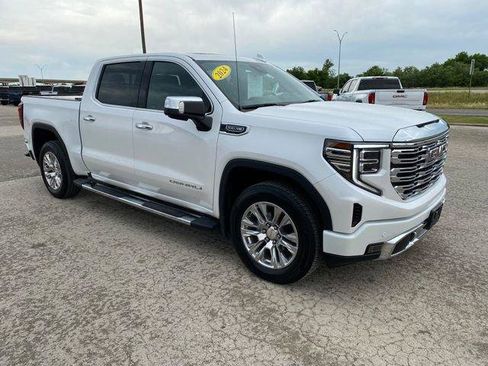 Used 2024 GMC Sierra 1500 Denali RWD image 8
