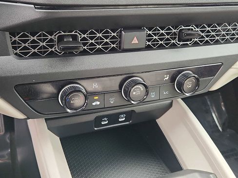 Certified 2023 Honda Accord LX image 15