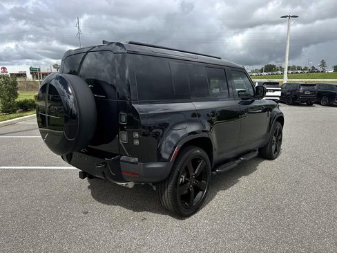 New 2026 Land Rover Defender 110 S AWD/4WD image 6