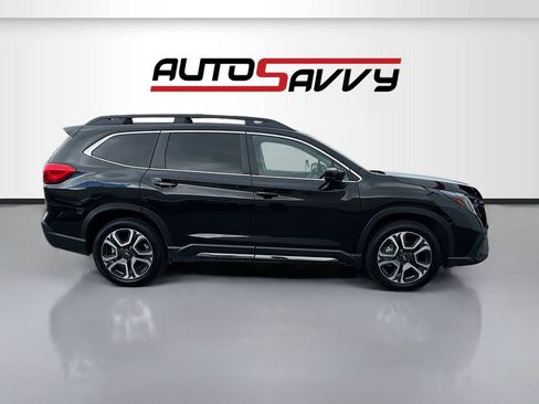 Used 2024 Subaru Ascent Limited AWD/4WD image 8