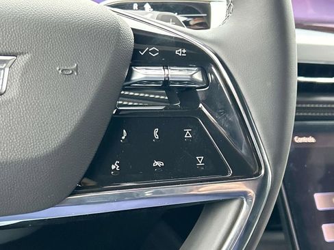 New 2026 Cadillac Escalade Luxury w/ Touring Package image 28