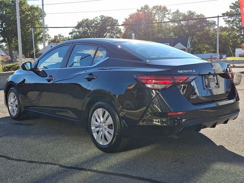 Certified 2025 Nissan Sentra S image 4