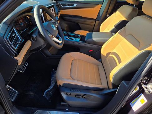 New 2026 Volkswagen Atlas Cross Sport SEL R-Line AWD/4WD image 6