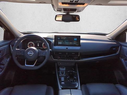 Used 2024 Nissan Rogue SL w/ SL Premium Package image 20