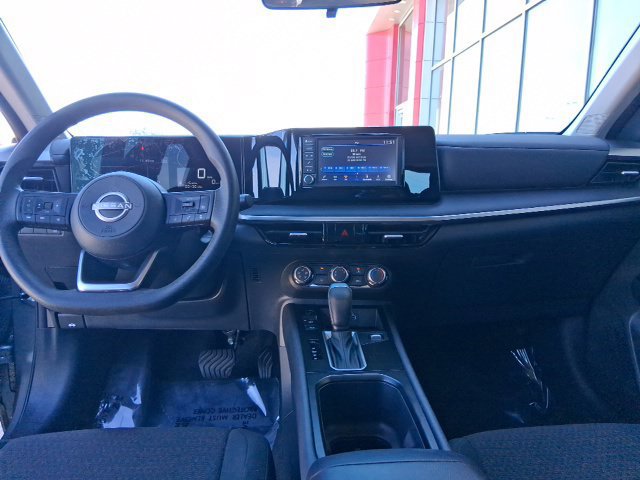 Used 2025 Nissan Kicks S FWD image 19