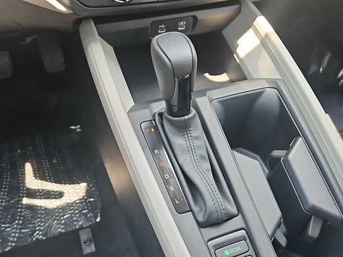 Certified 2025 Honda Accord LX image 20