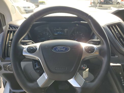 Used 2019 Ford Transit 250 130 Low Roof image 17