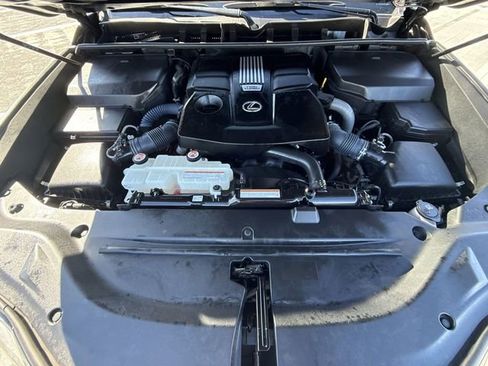 Used 2024 Lexus LX 600 F Sport image 28