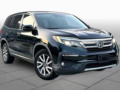 Used 2019 Honda Pilot EX image 3