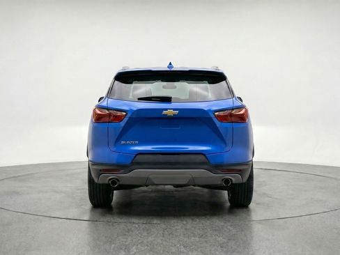 Used 2025 Chevrolet Blazer LT FWD image 7
