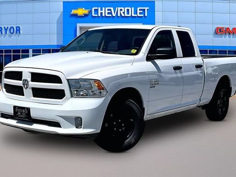Used 2019 RAM 1500 Express AWD/4WD image 3