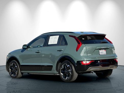 Used 2023 Kia Niro Wind w/ Wind Preserve Package FWD image 6