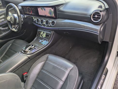 Used 2019 Mercedes-Benz E 63 AMG S image 29