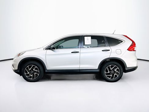 Used 2016 Honda CR-V SE image 4