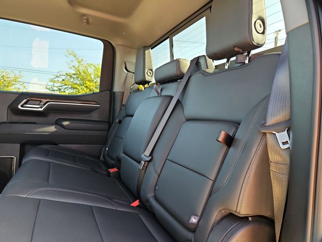 Used 2025 Chevrolet Silverado 1500 RST AWD/4WD image 19