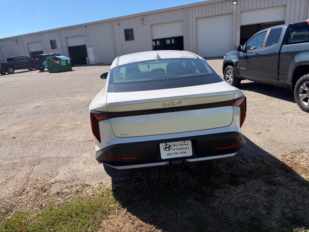 Used 2025 Kia K4 EX FWD image 6