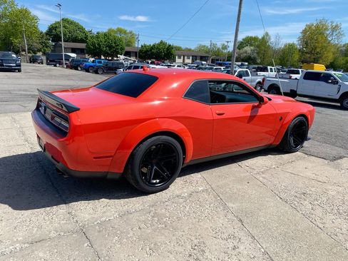 Used 2023 Dodge Challenger SRT Hellcat RWD image 8