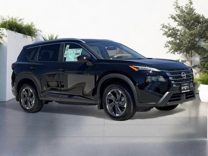 New 2025 Nissan Rogue SV w/ SV Premium Package