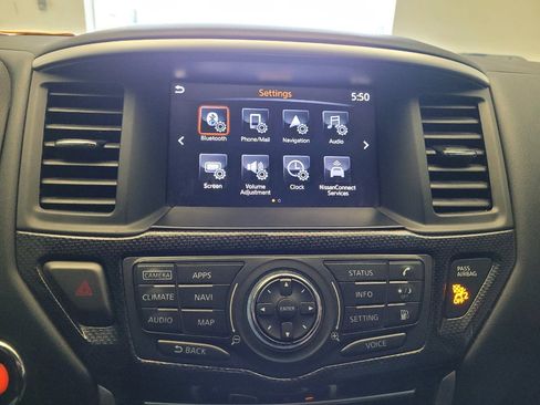 Used 2019 Nissan Pathfinder SL w/ Rock Creek Edition FWD image 25