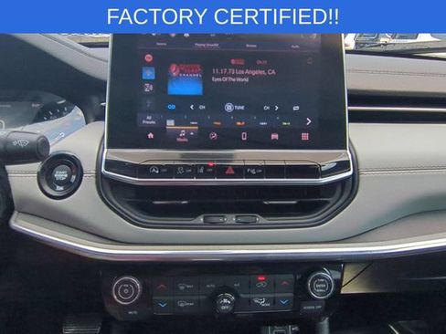 Certified 2024 Jeep Compass Limited AWD/4WD image 23