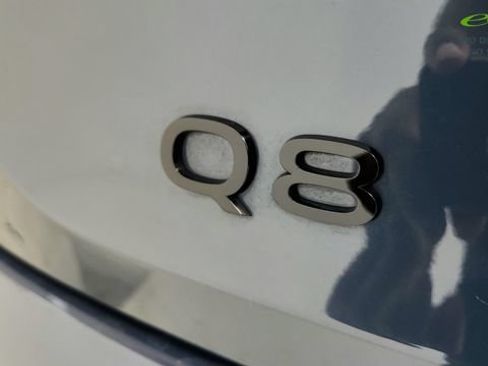 Used 2024 Audi Q8 e-tron Premium Plus w/ Premium Plus Package AWD/4WD image 34
