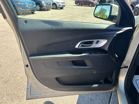 Used 2015 Chevrolet Equinox LT w/ Driver Convenience Package FWD image 14
