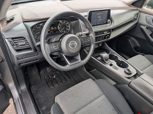 Used 2021 Nissan Rogue S image 17