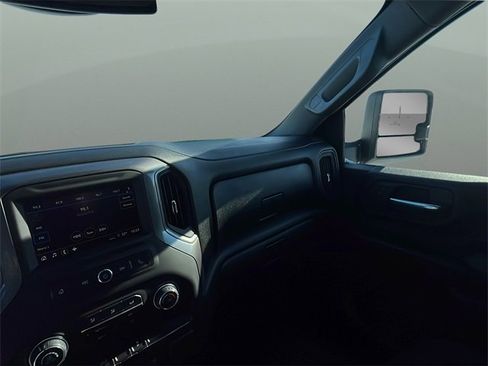 Used 2024 Chevrolet Silverado 2500 W/T image 31